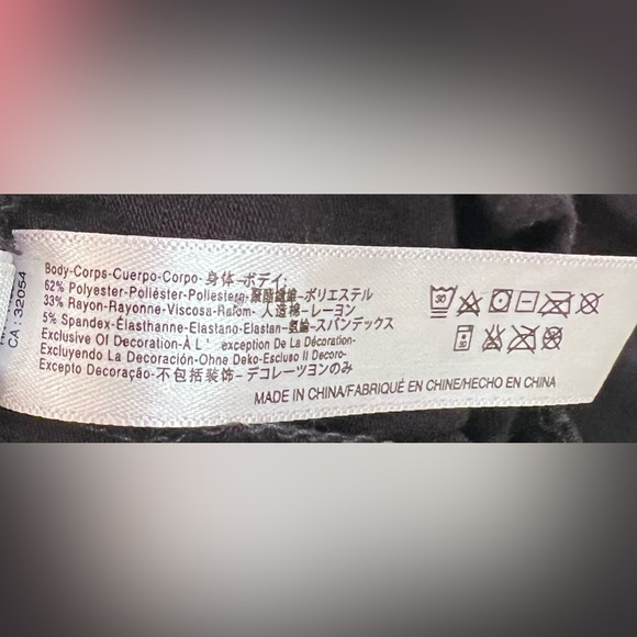 Floretta 2-Piece Camisole & Shorts Set | Small | Black & Cream - Picture 9 of 9